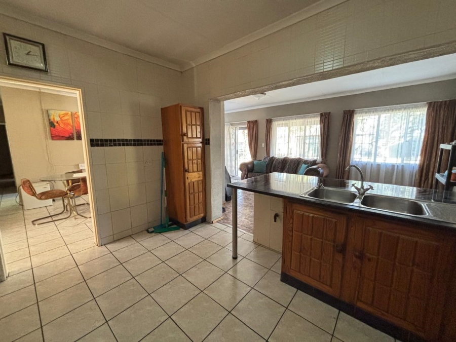 4 Bedroom Property for Sale in Mayberry Park Gauteng