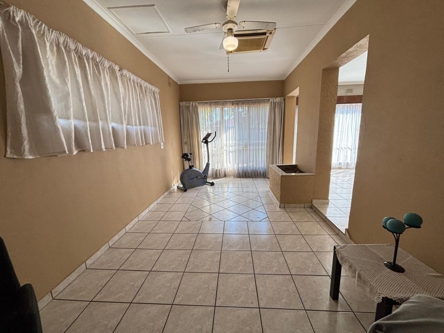 4 Bedroom Property for Sale in Mayberry Park Gauteng