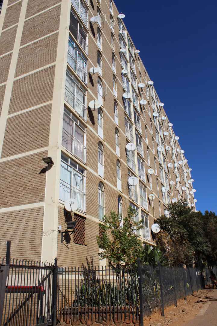 To Let 1 Bedroom Property for Rent in Pretoria Central Gauteng