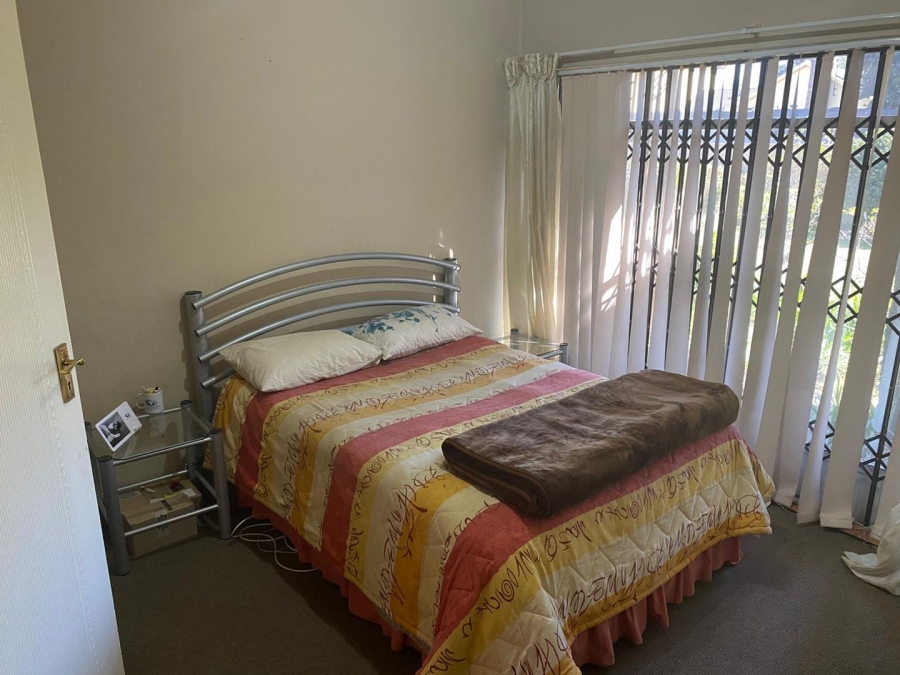 5 Bedroom Property for Sale in Beyerspark Gauteng