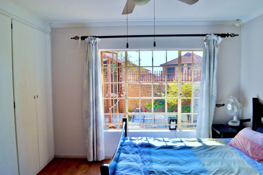 To Let 3 Bedroom Property for Rent in Equestria Gauteng