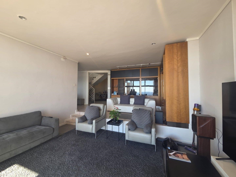 To Let 3 Bedroom Property for Rent in Northcliff Gauteng