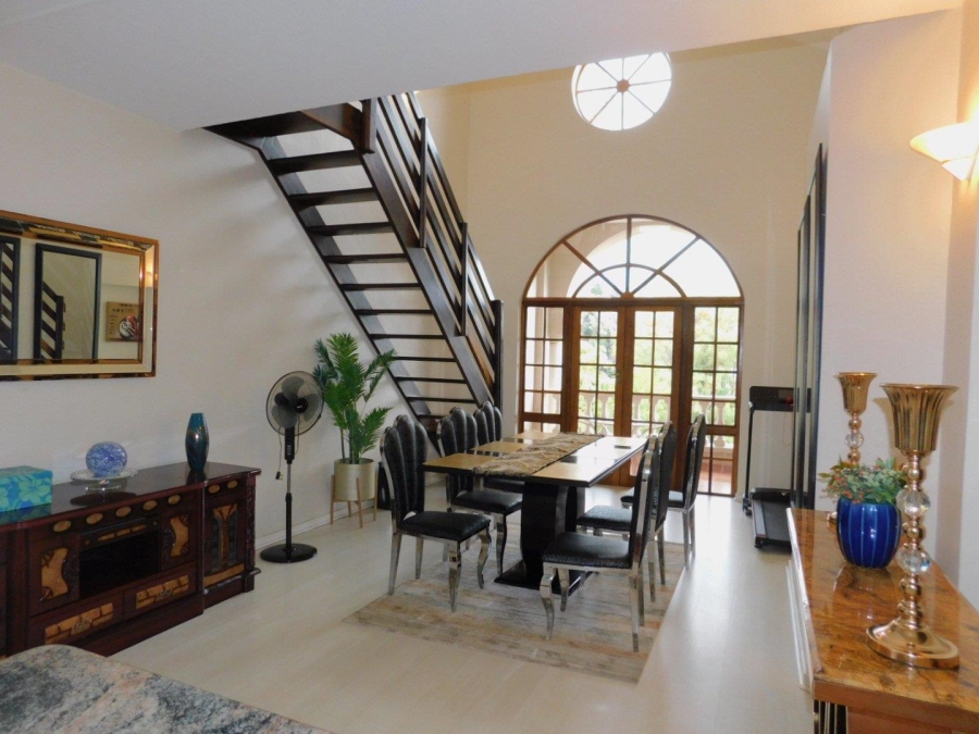 To Let 2 Bedroom Property for Rent in Morningside Gauteng