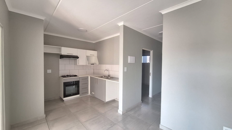 To Let 2 Bedroom Property for Rent in Ferndale Gauteng