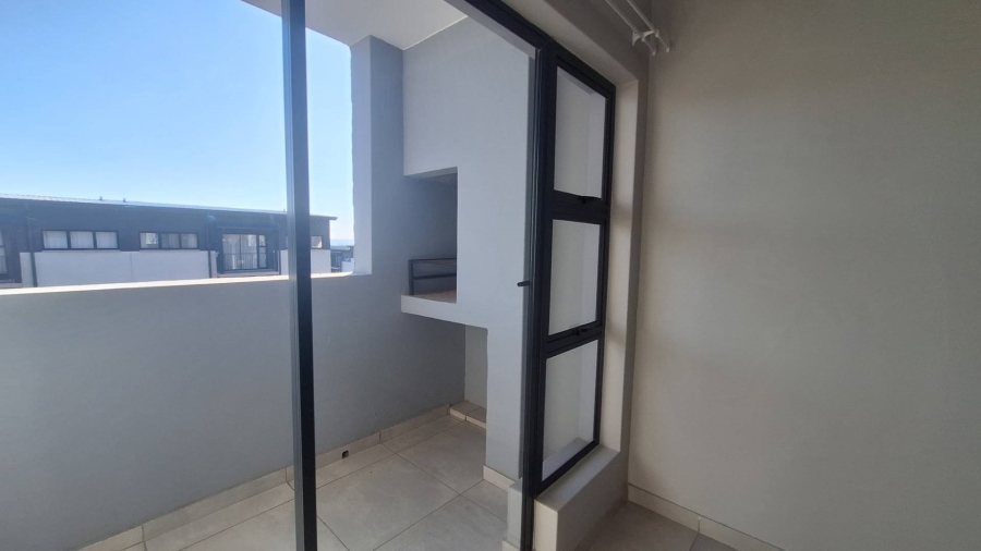 To Let 2 Bedroom Property for Rent in Ferndale Gauteng