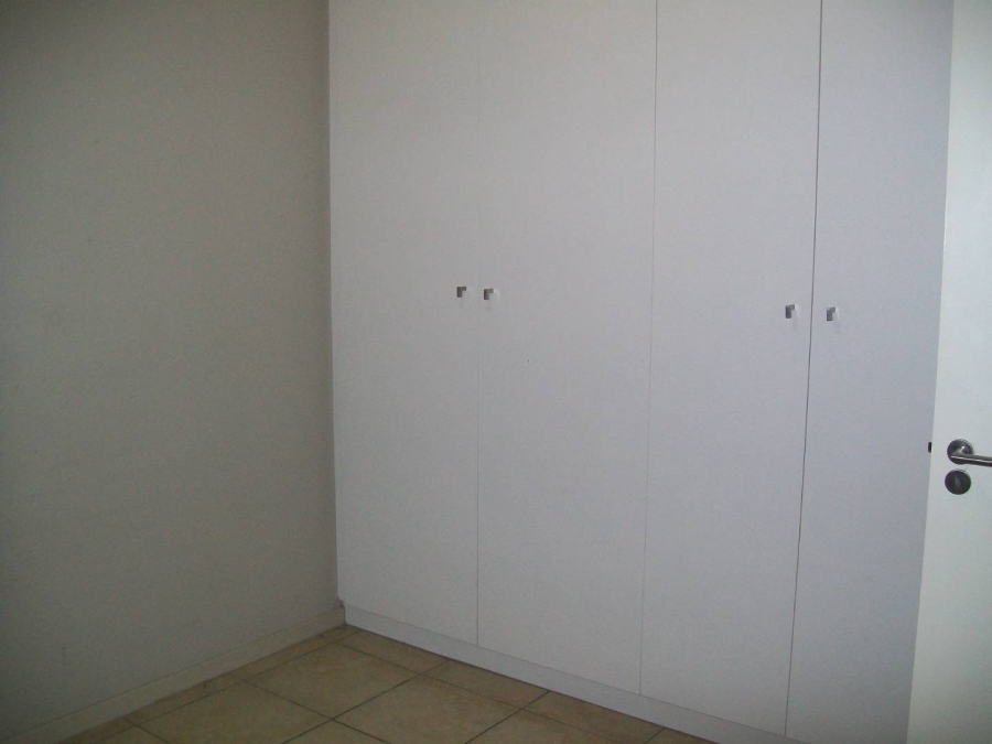 To Let 2 Bedroom Property for Rent in Ferndale Gauteng