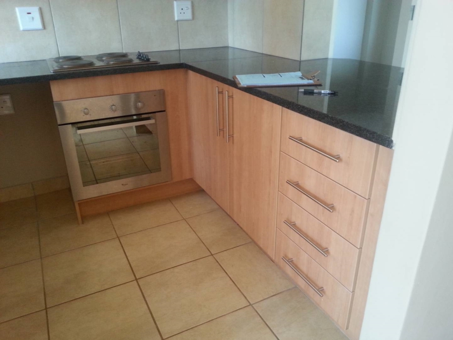 1 Bedroom Property for Sale in Annlin-wes Gauteng