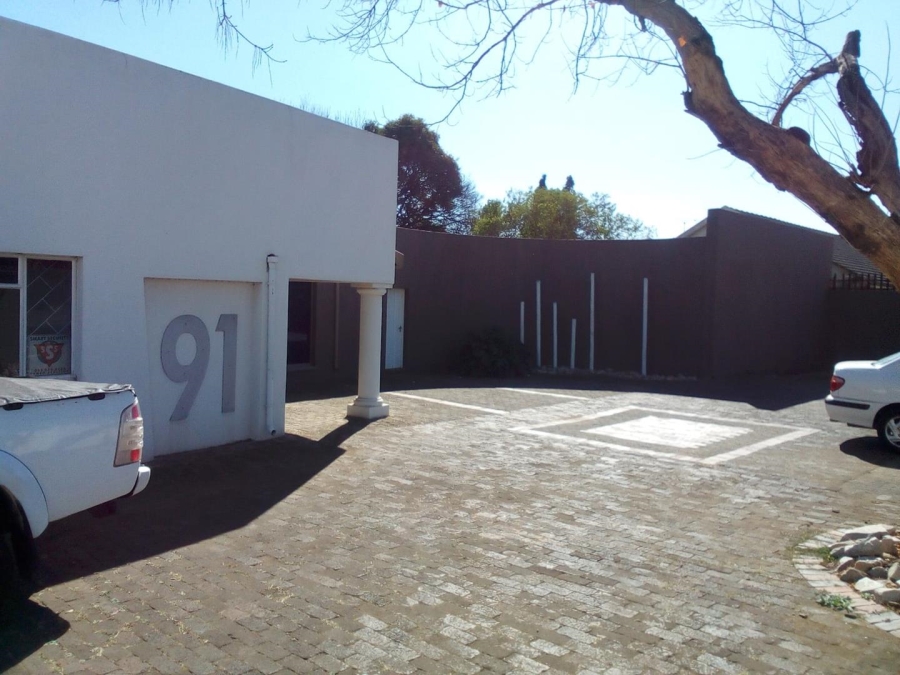 Commercial Property for Sale in Allen Grove Gauteng