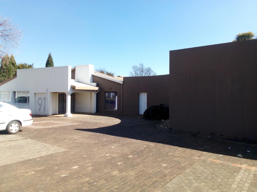 Commercial Property for Sale in Allen Grove Gauteng