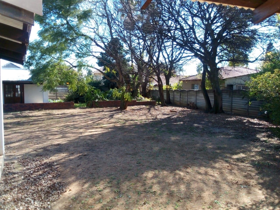 Commercial Property for Sale in Allen Grove Gauteng