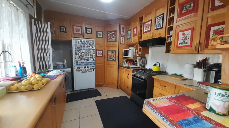 3 Bedroom Property for Sale in Van Riebeeck Park Gauteng