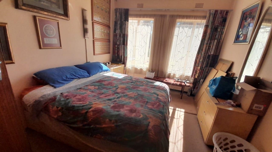 3 Bedroom Property for Sale in Van Riebeeck Park Gauteng