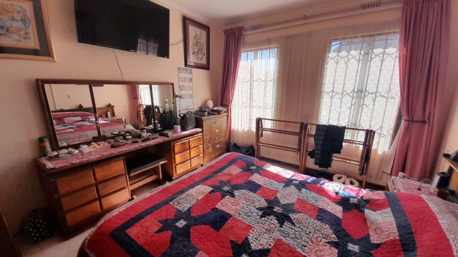 3 Bedroom Property for Sale in Van Riebeeck Park Gauteng