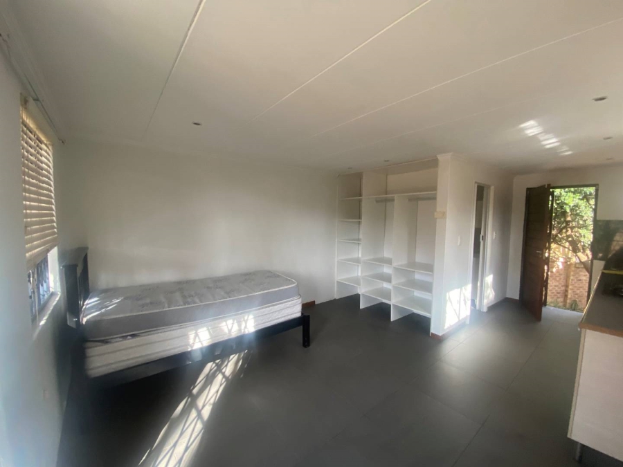 To Let 1 Bedroom Property for Rent in Florida Hills Gauteng