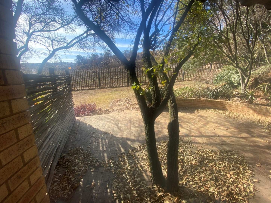 To Let 1 Bedroom Property for Rent in Florida Hills Gauteng
