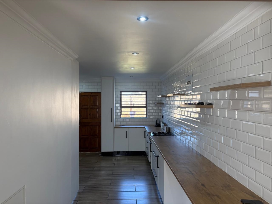 5 Bedroom Property for Sale in Ennerdale Gauteng