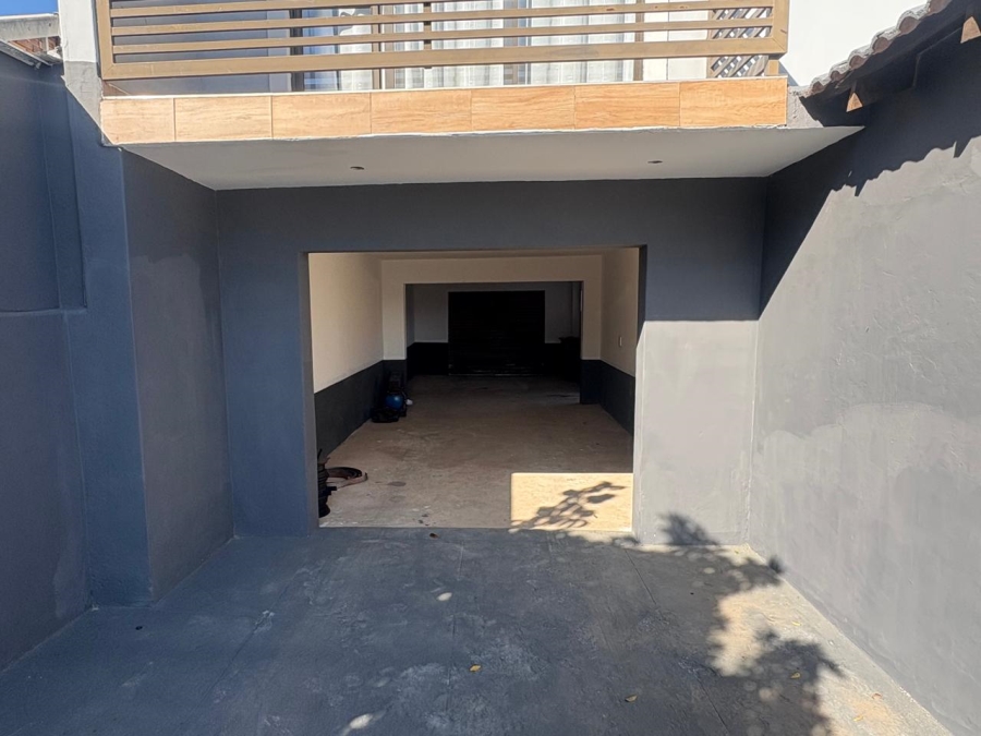 5 Bedroom Property for Sale in Ennerdale Gauteng