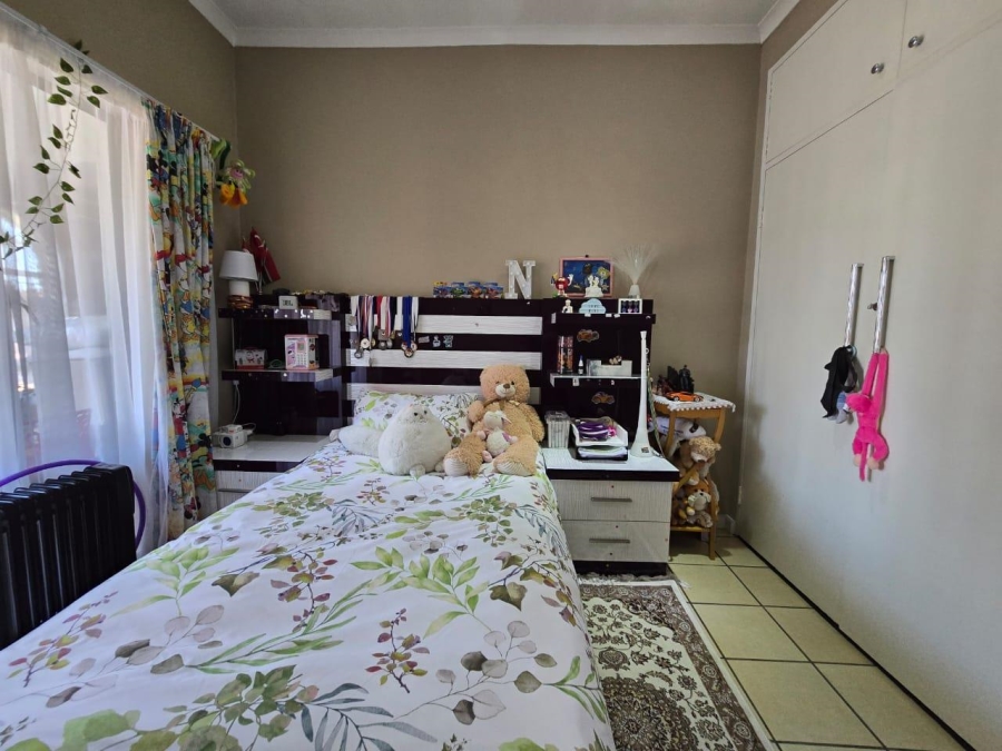 3 Bedroom Property for Sale in New Redruth Gauteng