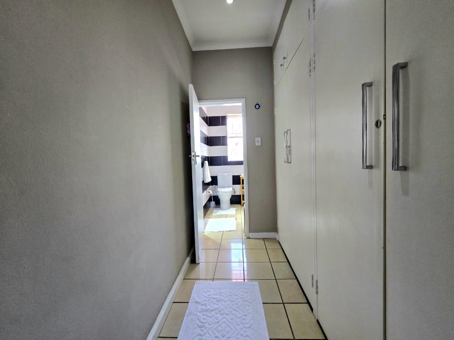 3 Bedroom Property for Sale in New Redruth Gauteng