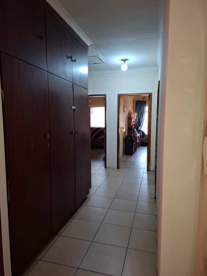 3 Bedroom Property for Sale in Verwoerdpark Gauteng