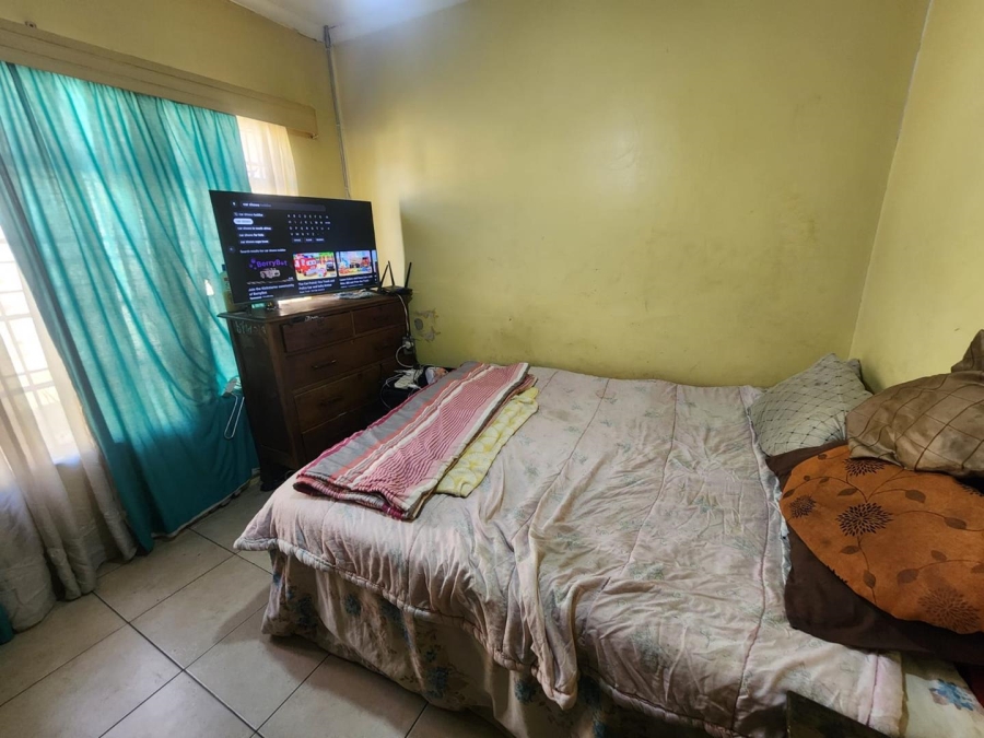 3 Bedroom Property for Sale in Verwoerdpark Gauteng