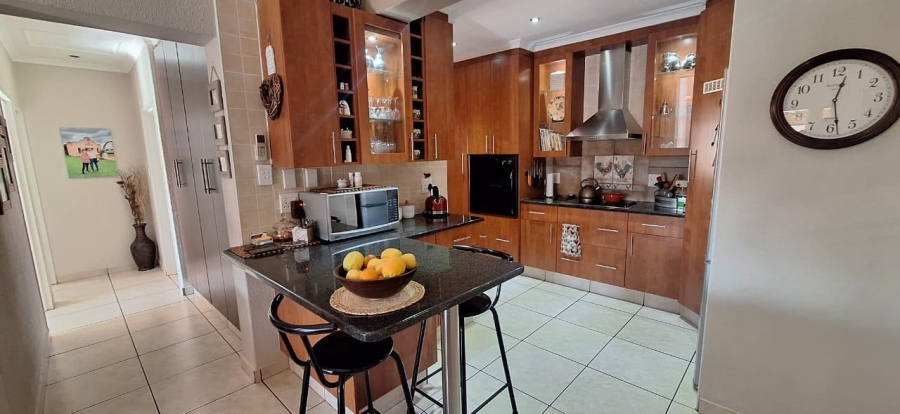 3 Bedroom Property for Sale in New Market Gauteng