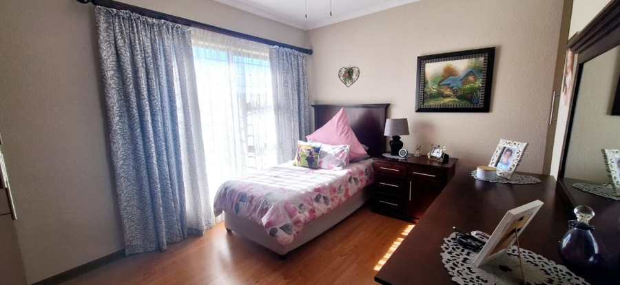 3 Bedroom Property for Sale in New Market Gauteng