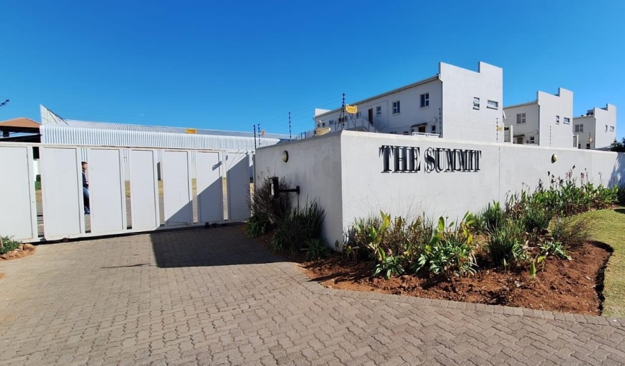 2 Bedroom Property for Sale in Mayberry Park Gauteng
