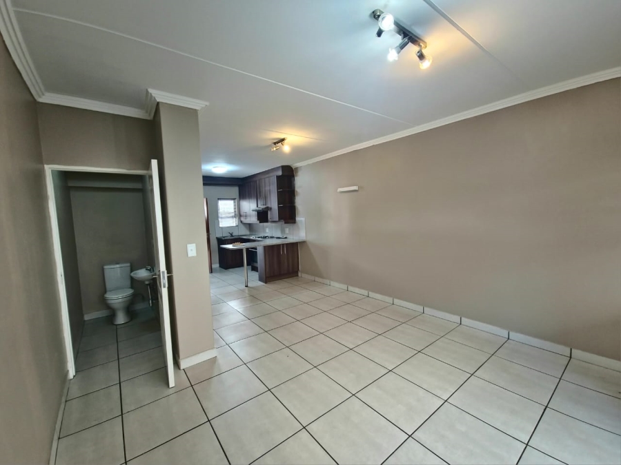 2 Bedroom Property for Sale in Mayberry Park Gauteng