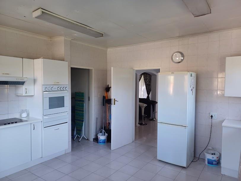 5 Bedroom Property for Sale in Ridgeway Gauteng
