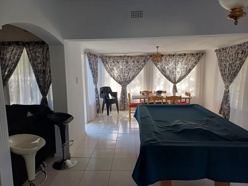 5 Bedroom Property for Sale in Ridgeway Gauteng