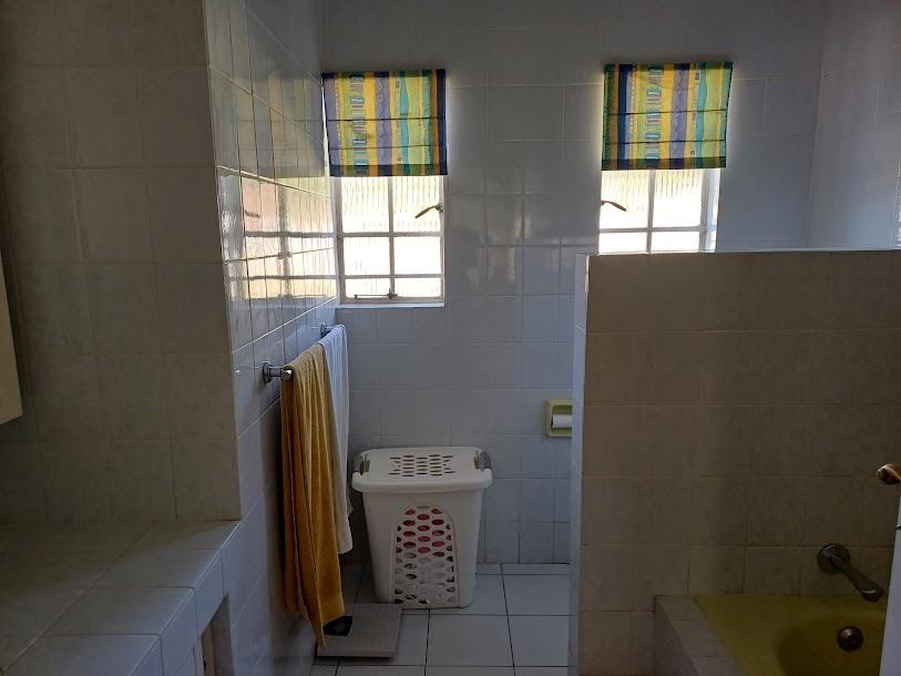 5 Bedroom Property for Sale in Ridgeway Gauteng
