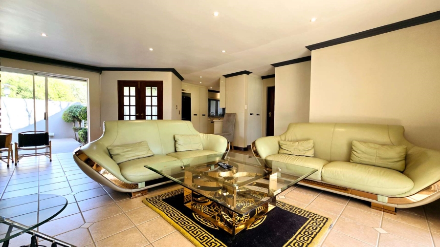 5 Bedroom Property for Sale in Mooikloof Gauteng