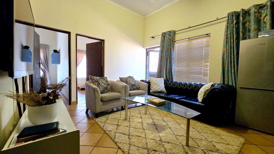 5 Bedroom Property for Sale in Mooikloof Gauteng
