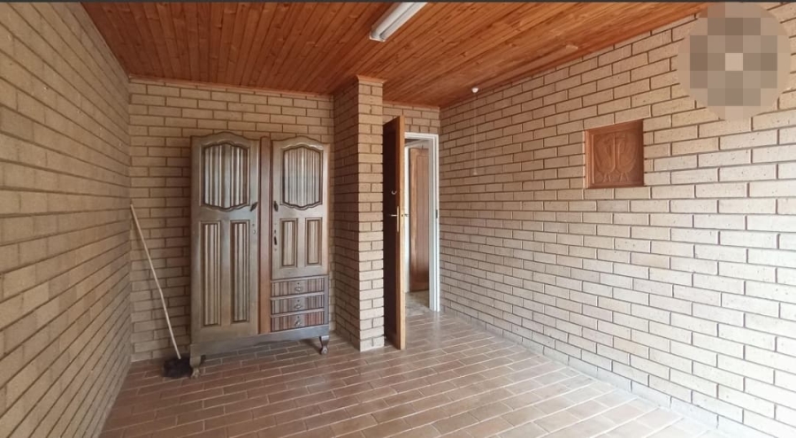 3 Bedroom Property for Sale in Philip Nel Park Gauteng