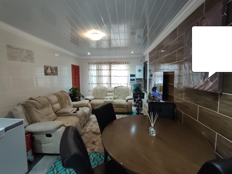 3 Bedroom Property for Sale in Amandasig Gauteng