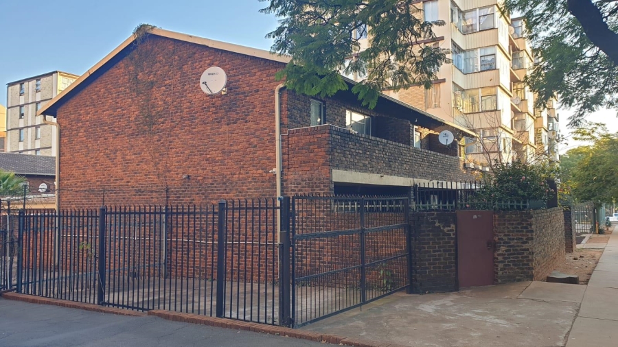 2 Bedroom Property for Sale in Arcadia Gauteng
