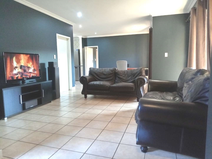 2 Bedroom Property for Sale in Willow Park Manor Gauteng