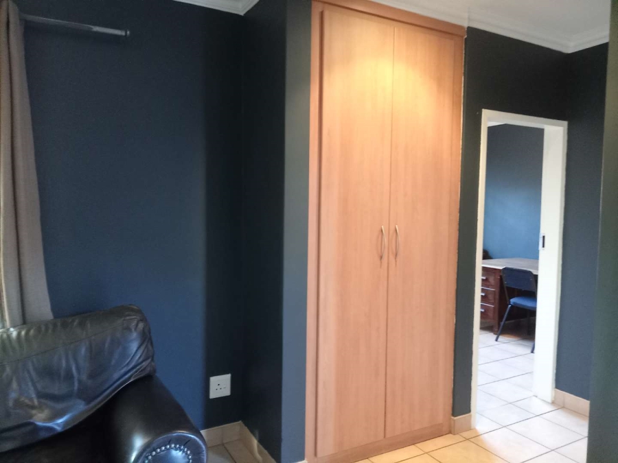2 Bedroom Property for Sale in Willow Park Manor Gauteng
