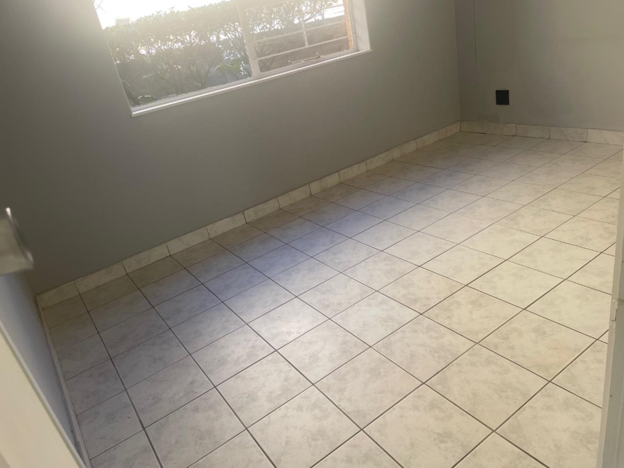 1 Bedroom Property for Sale in Illovo Gauteng