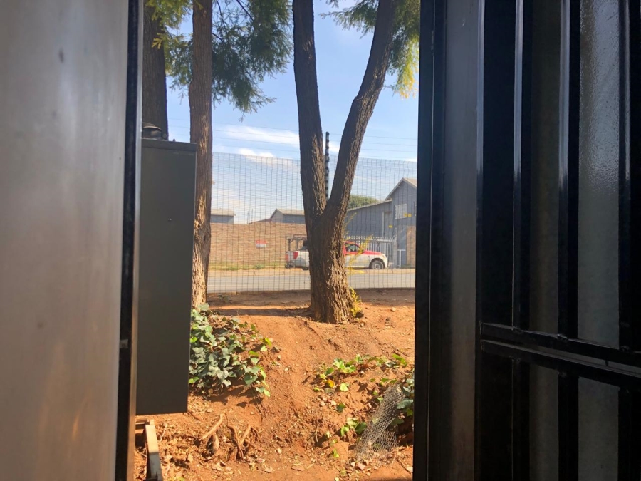 To Let commercial Property for Rent in Kya Sands Gauteng