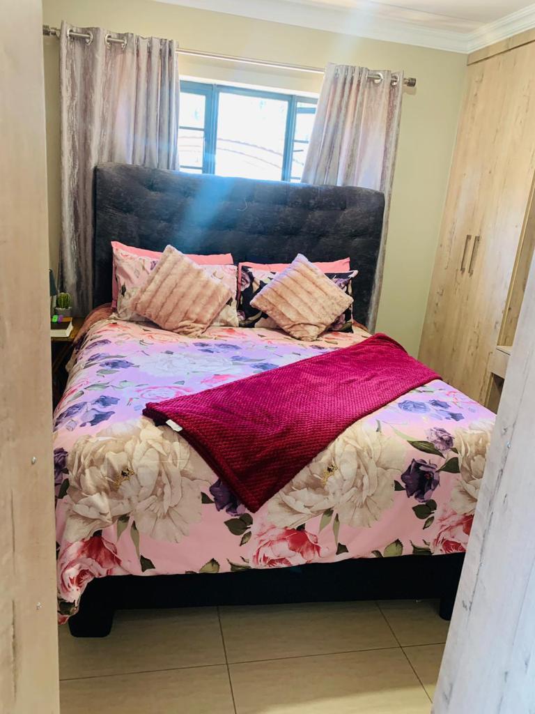 3 Bedroom Property for Sale in Annlin Gauteng