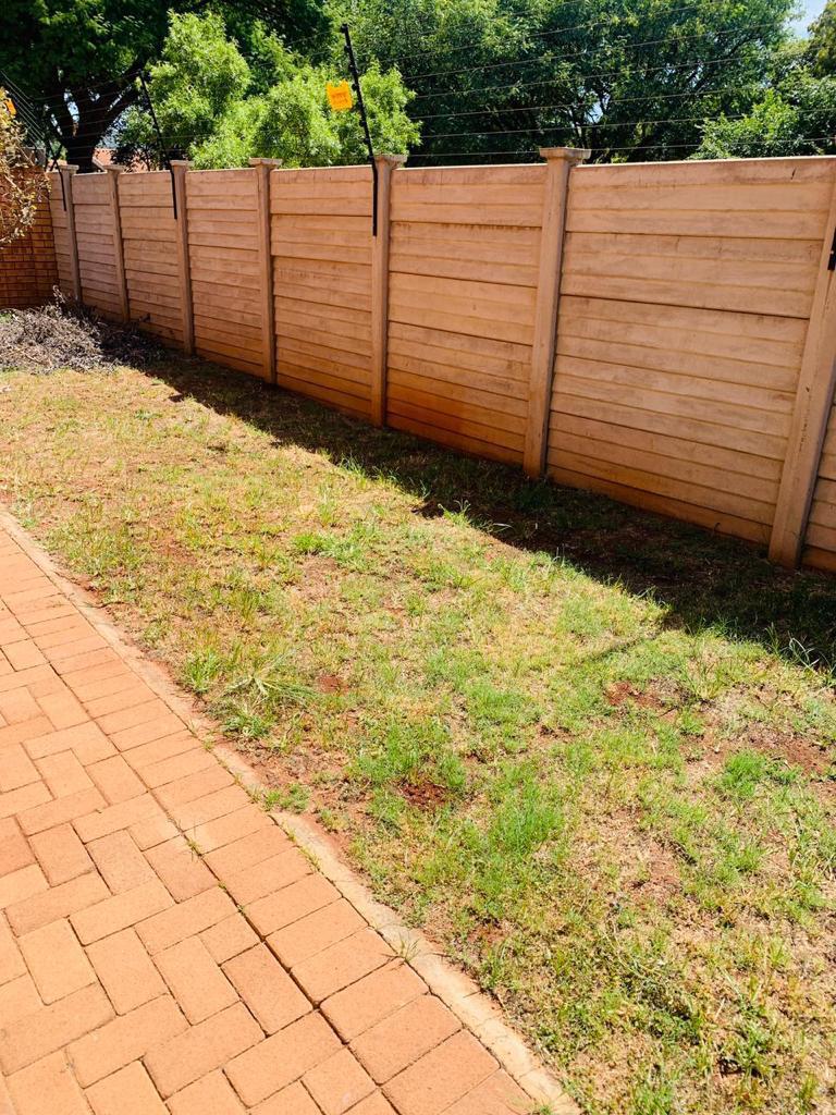 3 Bedroom Property for Sale in Annlin Gauteng