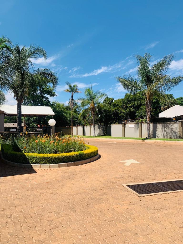 3 Bedroom Property for Sale in Annlin Gauteng