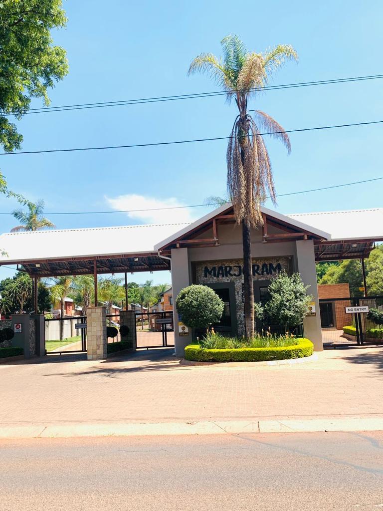3 Bedroom Property for Sale in Annlin Gauteng