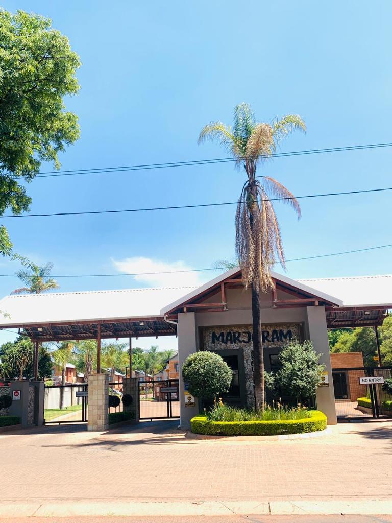 3 Bedroom Property for Sale in Annlin Gauteng