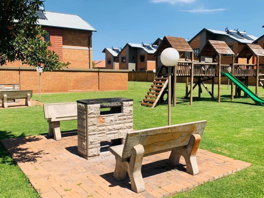 3 Bedroom Property for Sale in Annlin Gauteng