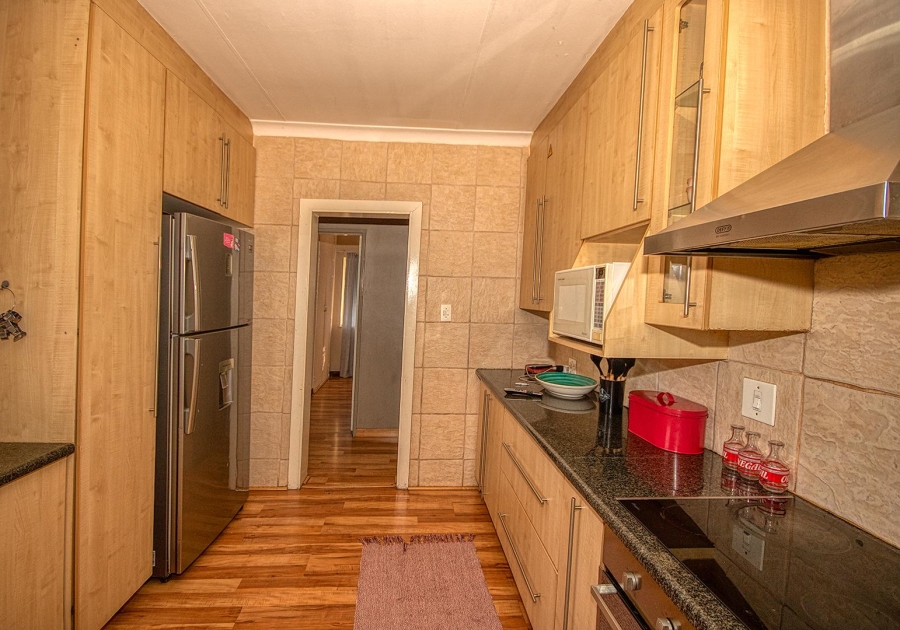3 Bedroom Property for Sale in Verwoerdpark Gauteng