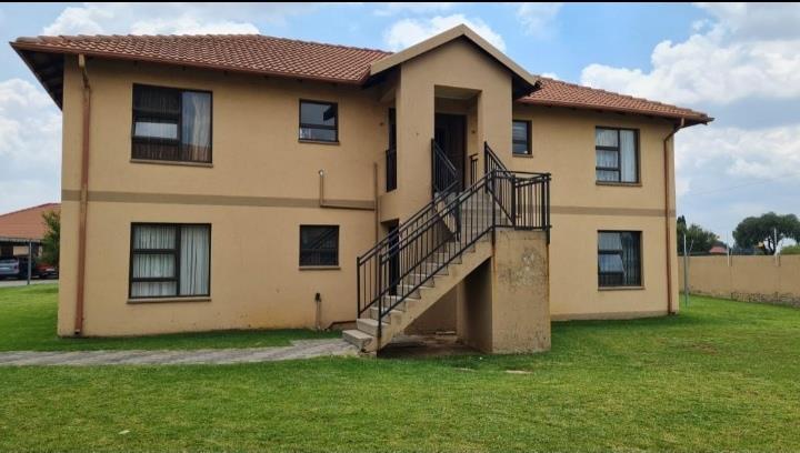 2 Bedroom Property for Sale in Parkrand Gauteng