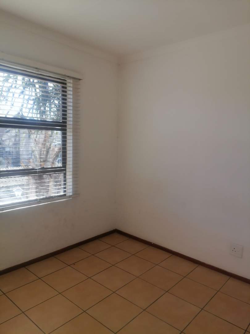 2 Bedroom Property for Sale in Parkrand Gauteng